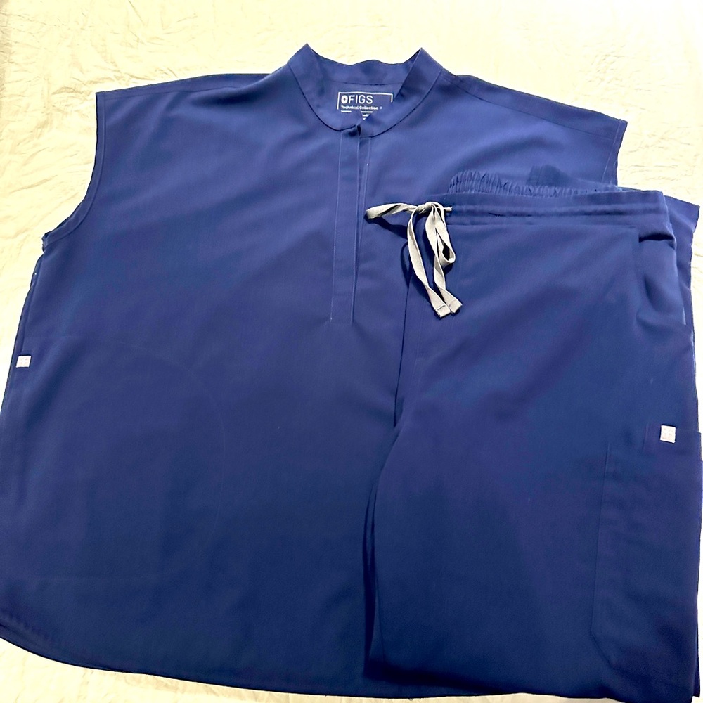 Figs Scubs, Navy, Women’s Tech Collection
